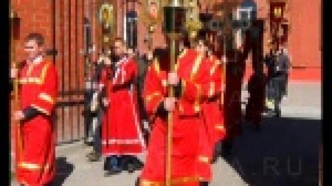 Колокольный звон и молитвы