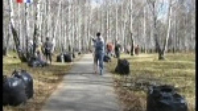 Прибраться на городских улицах решили первоуральские чиновники