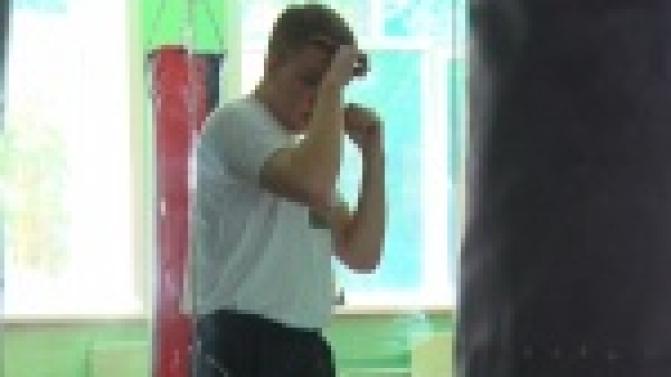 Во дворце водных видов спорта прошли соревнования по смешанным видам единоборств