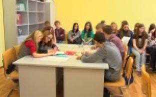 Первоуральские студенты сразились в интеллектуальной игре "Молодежь и выборы"