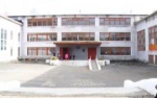 Все школьники должны учиться только с первой смены