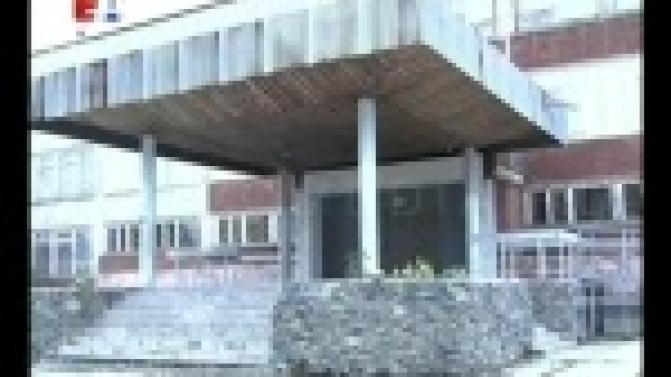 Проблему с детскими садами решили, теперь черёд школ