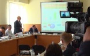 Глава города Николай Козлов и Глава администрации Алексей Дронов подвели итоги работы за 2015 год