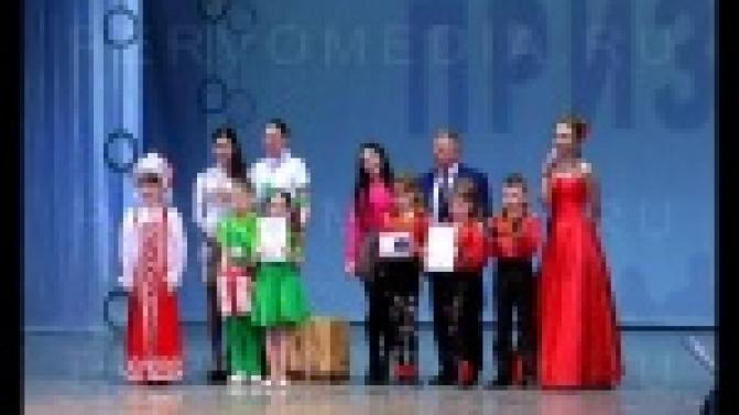 Покоряли зрителей своими вокальными и танцевальными талантами в течение трех дней.