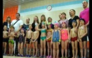 Борются за медали и устанавливают новые рекорды.