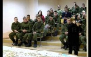 Родители будущих белых металлургов получили благодарности за хорошее воспитание сыновей.