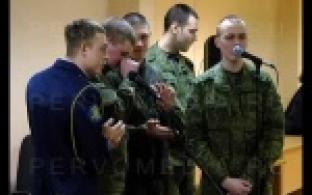 Как служат будущие белые металлурги, сегодня интересовались глава Администрации Первоуральска и депутат Законодательного Собрания Свердловской области