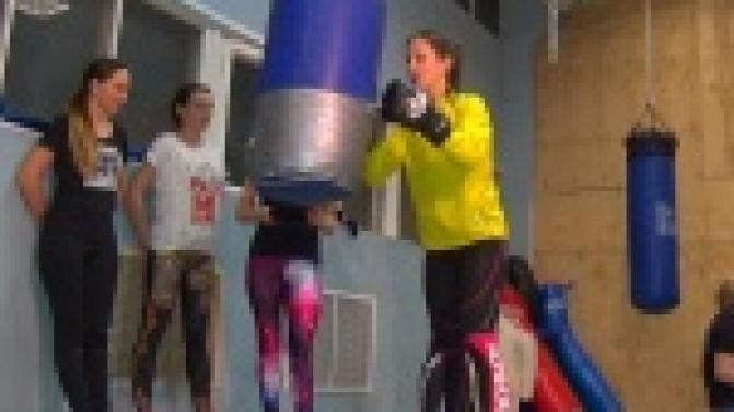 Броски через бедро, отжимания вверх ногами и нестандартные прыжки в высоту