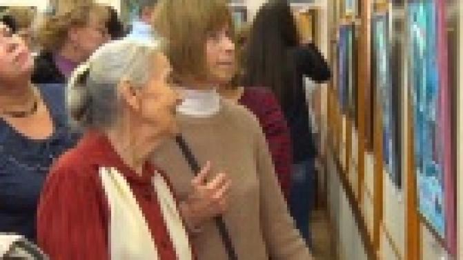 В музее ПНТЗ открылась выставка двух десятков авторов