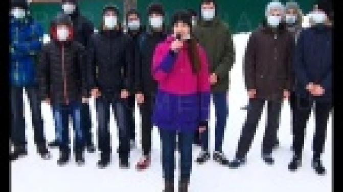 Необычный кросс прошёл сегодня в Парке новой культуры.