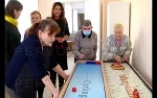 Качество социального обслуживания в Первоуральске оценил областной министр