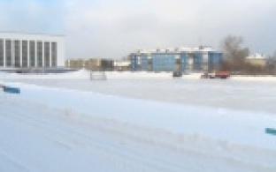 На стадионе "Уральский трубник" началась реконструкция футбольного поля