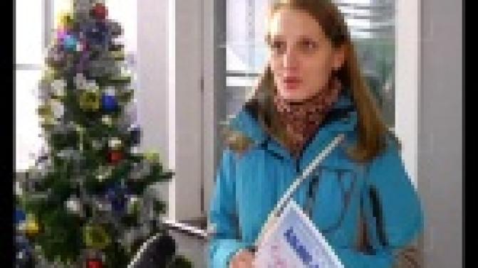 Окошко в подарок и денежные призы.