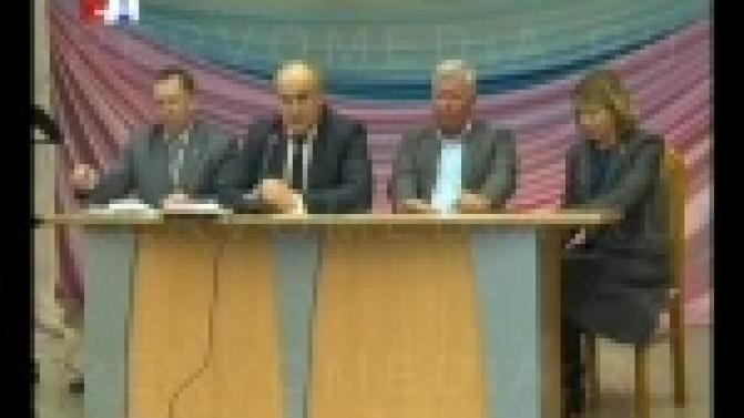 Число активных сторонников партии «Единая Россия» в Первоуральске увеличилось на четыре сотни человек.