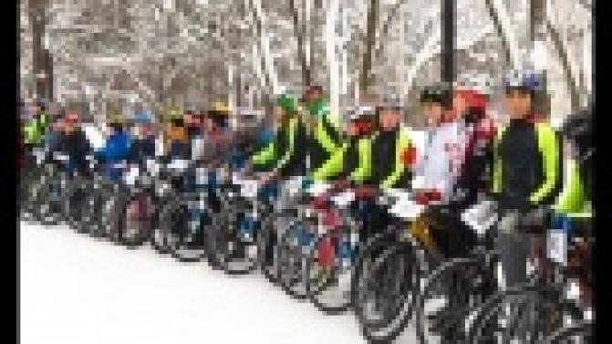 Первоуральские велосипедисты каникулы провели за рулём двухколёсного транспорта.