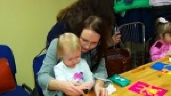 В одном из семейных клубов города родителям предложили по-новому проводить время вместе с детьми