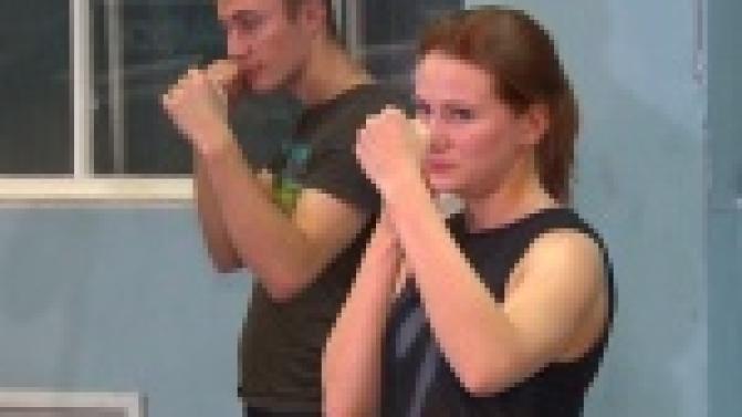 Женщины против мужчин