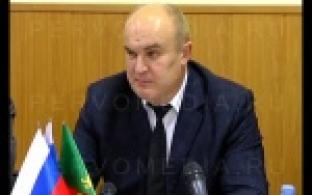 Формирование бюджета на 2016 год народные избранники планировали обсудить с представителями администрации.