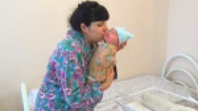 Самый "теплый" праздник в ноябре - день матери