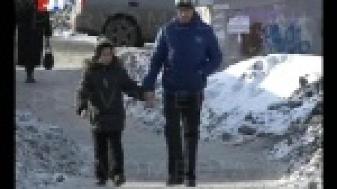 Родители учеников третьей школы жалуются, что их чада пьют некачественную воду.