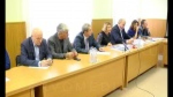 Открытые выборы самых достойных кандидатов - по такой демократичной модели в "Единой России" намерены провести отбор претендентов в партийные списки.