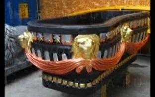 Необычные экспонаты оказались в коллекции бизнесмена из Первоуральска.