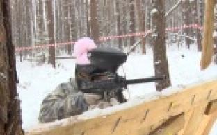 Воспитанники первоуральского детского дома провели турнир по пейнтболу