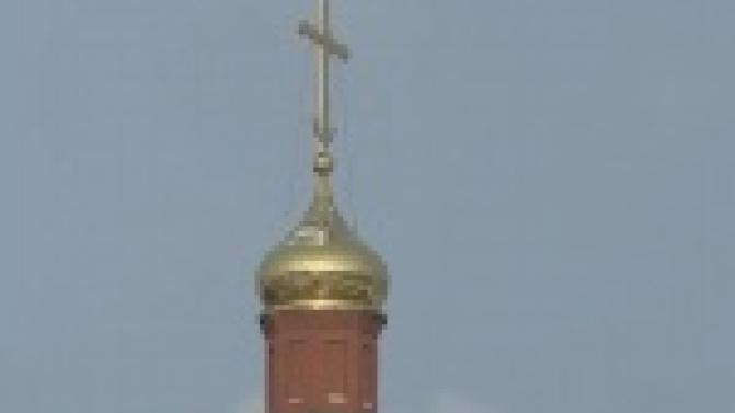 Мощи великого князя Владимира прибывают в храм Петра и Павла