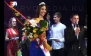 Первоуральские участницы конкурса «Краса России 2015» отправились в Москву для подготовки финального шоу.