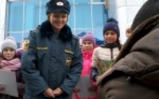 Акция по пропаганде аккуратного обращения с огнем прошла на улицах города