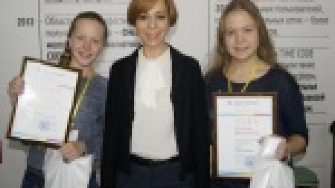 Первоуральские школьницы удивили профессиональных журналистов