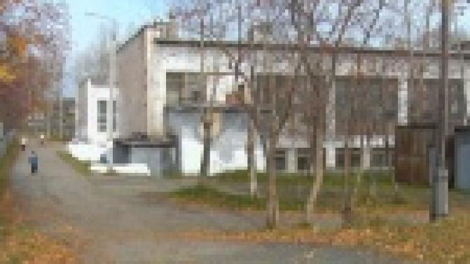 Родители учащихся 15 школы недовольны её состоянием