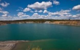 Страшную находку обнаружил местный житель в районе заброшенного Сухореченского карьера