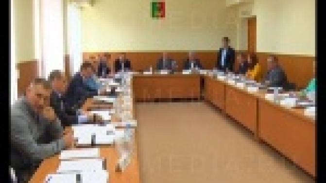 Первоуральская городская Дума провела первое заседание осенней сессии.