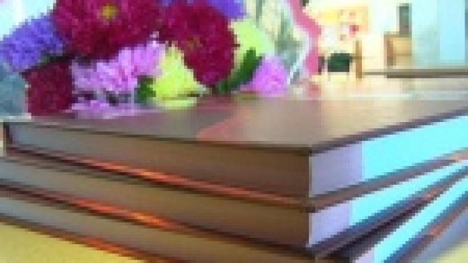 "Вехи столетнего пути. Очерки истории завода. Русский хром-1915"