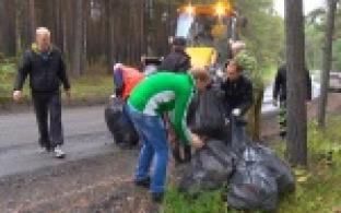 Берега Верхнего и Нижнего прудов стали чище