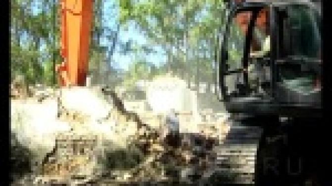 Еще 10 лет назад в этой школе учились дети.