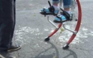 Люди на джамперах допрыгнули уже и до нашего города