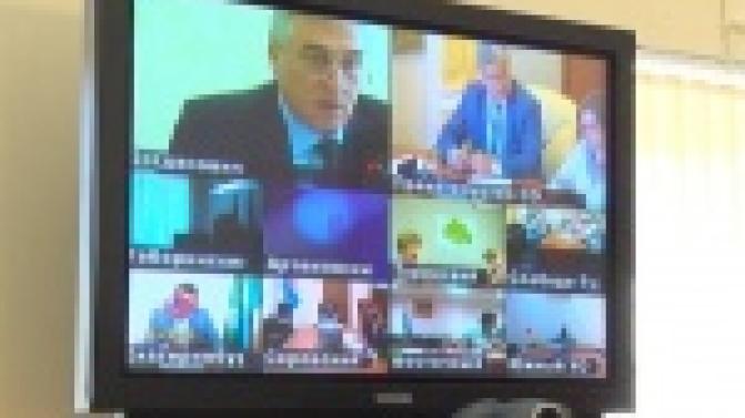 Он - лайн конференция глав муниципальных образований прошла сегодня