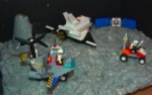 Космическая станция из деталей Лего прилетела в Красноуфимск