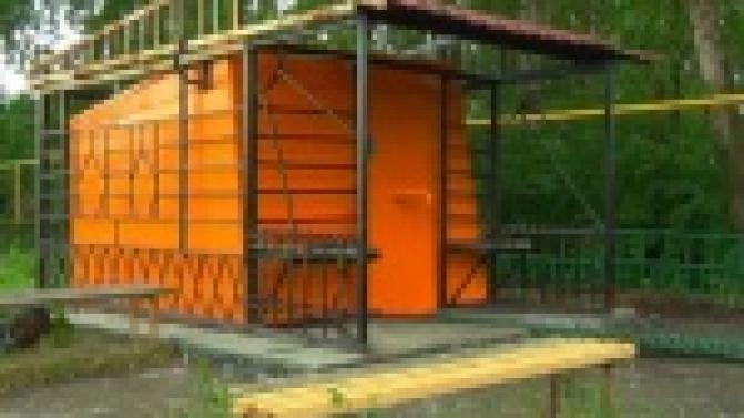 Чистая не только вода, но и прилегающая территория