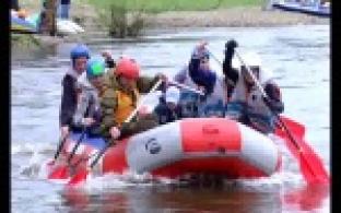 Опасные манёвры по горной реке оказались по силам новотрубникам.