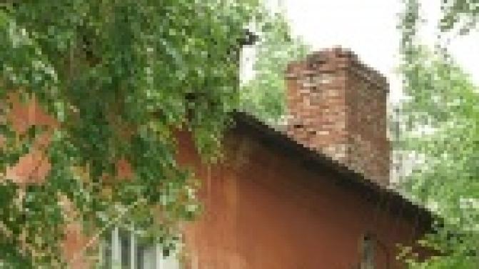 Разбушевавшаяся накануне стихия одних оставила без света, а других без крыши над головой