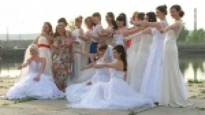 Есть повод надеть свадебное платье во второй раз