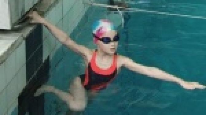 Городское первенство по плаванию стартовало в Первоуральске