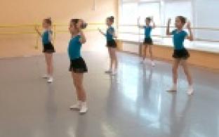 Хореографический ансамбль "Данс-класс" стал лауреатом сразу в нескольких номинациях