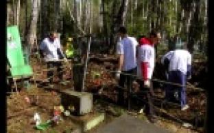 Активисты благотворительного фонда и представители уличного комитета организовали субботник в посёлке Пильная