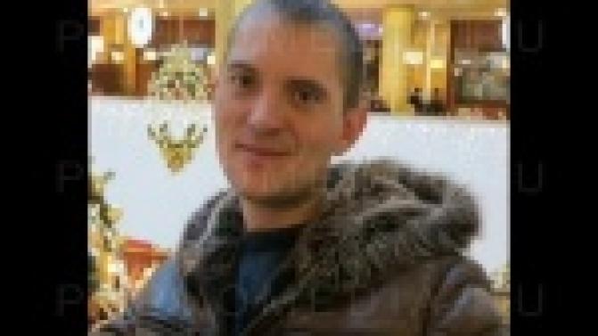 Сел в вагон электрички и пропал без вести.