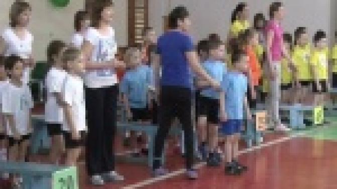 В Первоуральске сегодня прошли большие гонки дошколят.