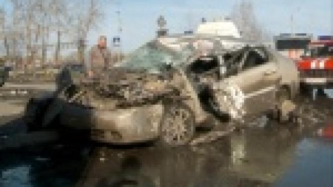 Ехали на пожар, попали в аварию.